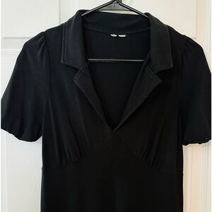 Maxi Black Dress with short sleeves.